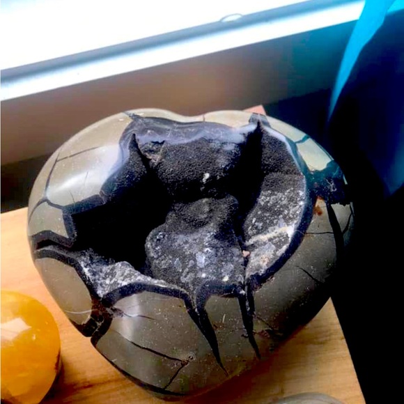 X-Large septarian dragon heart